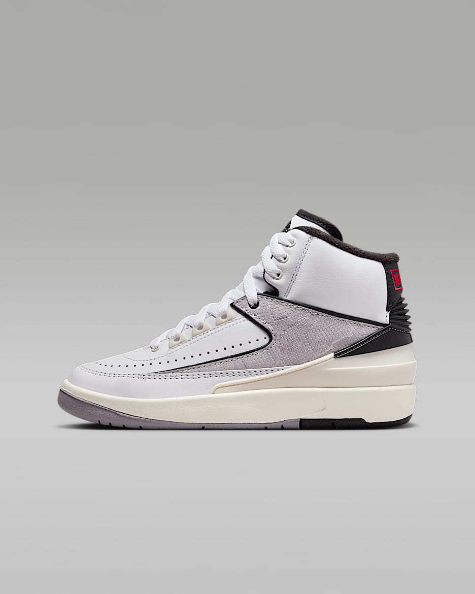 ◆正規品◆NIKE AIR JORDAN 2 RETRO PYTHON◆関税/送料込◆人気 Air Jordan 2 Retro